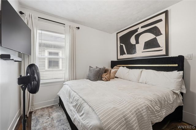 121 Tacoma Avenue, Buffalo, NY 14216