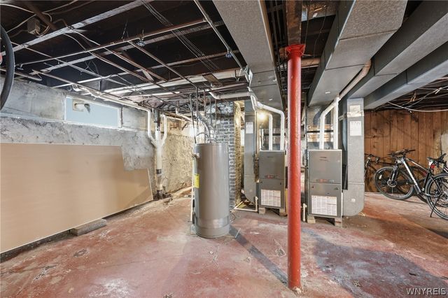 121 Tacoma Avenue, Buffalo, NY 14216