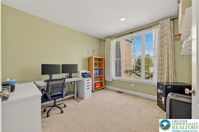 7505 Cedar Road, Lower Macungie Twp, PA 18062