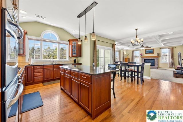 7505 Cedar Road, Lower Macungie Twp, PA 18062