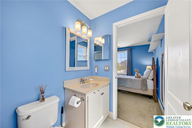 7505 Cedar Road, Lower Macungie Twp, PA 18062