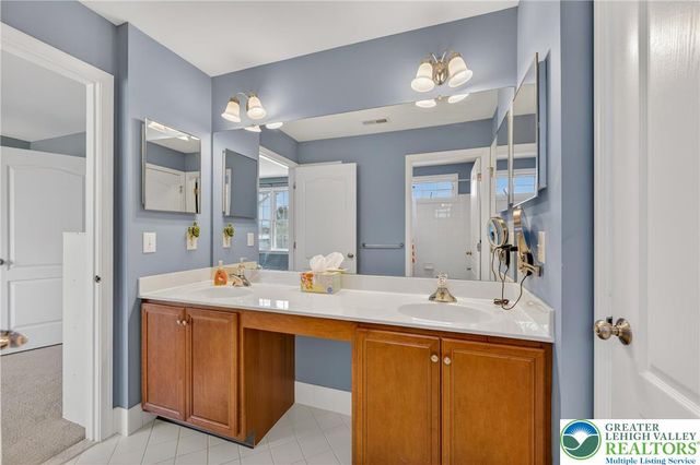 7505 Cedar Road, Lower Macungie Twp, PA 18062