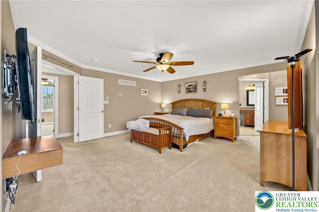 7505 Cedar Road, Lower Macungie Twp, PA 18062