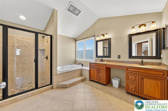 7505 Cedar Road, Lower Macungie Twp, PA 18062