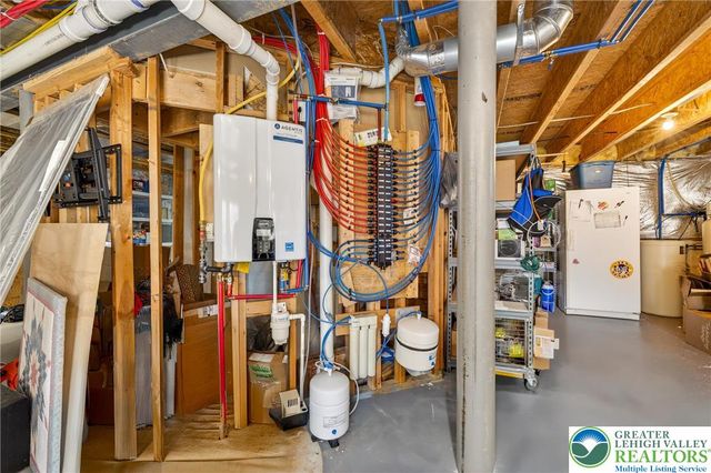 7505 Cedar Road, Lower Macungie Twp, PA 18062