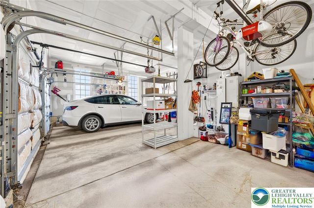 7505 Cedar Road, Lower Macungie Twp, PA 18062