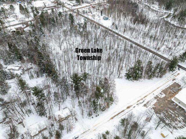 2937 Artist Avenue, Green Lake Twp, MI 49643