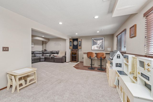 2641 E Spring Hill Ct, Goddard, KS 67052