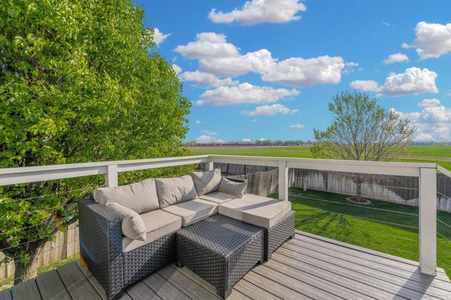 2641 E Spring Hill Ct, Goddard, KS 67052