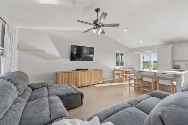 2641 E Spring Hill Ct, Goddard, KS 67052
