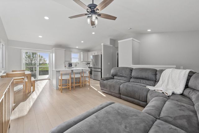 2641 E Spring Hill Ct, Goddard, KS 67052