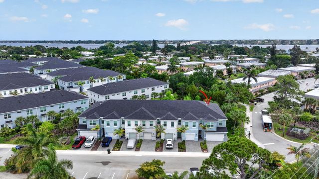 1887 SE Ocean Cove Way, Stuart, FL 34996