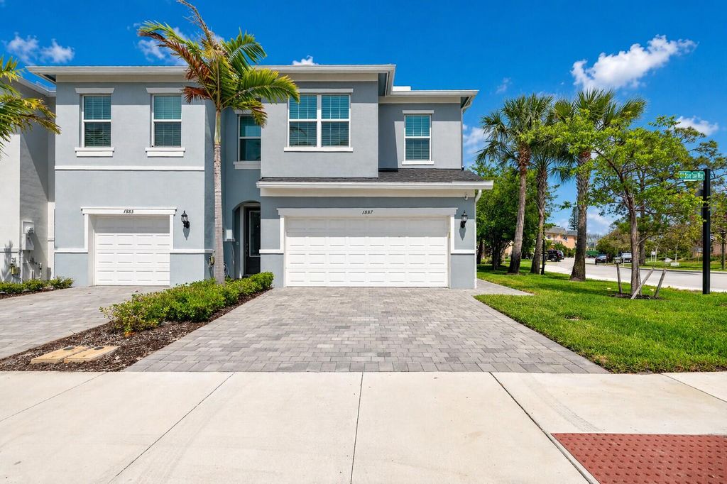 1887 SE Ocean Cove Way, Stuart, FL 34996