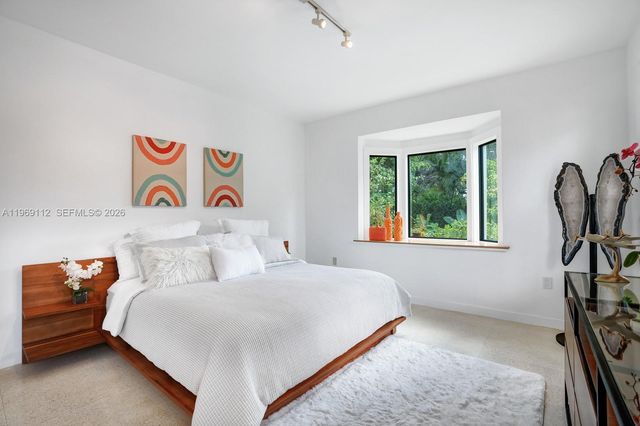 575 Hibiscus Ln, Miami, FL 33137