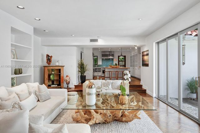 575 Hibiscus Ln, Miami, FL 33137