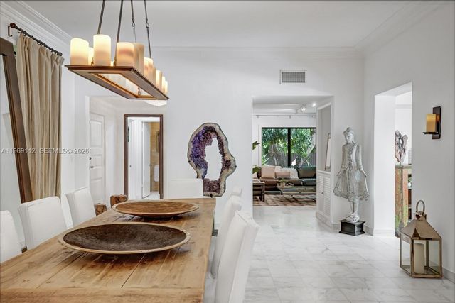 575 Hibiscus Ln, Miami, FL 33137