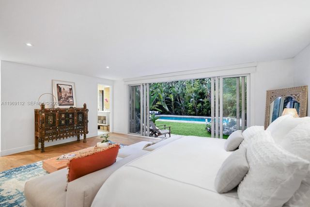 575 Hibiscus Ln, Miami, FL 33137