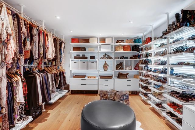 575 Hibiscus Ln, Miami, FL 33137