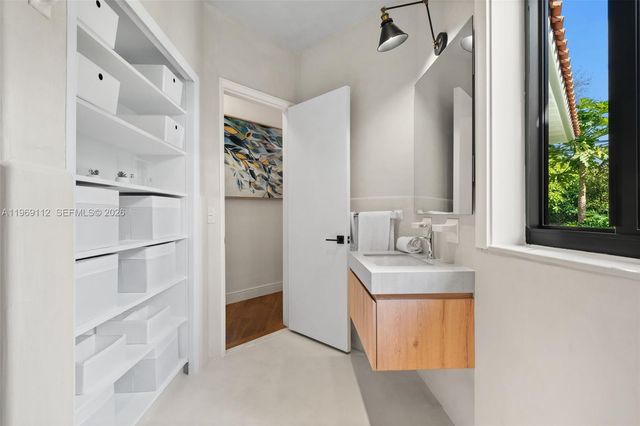 575 Hibiscus Ln, Miami, FL 33137