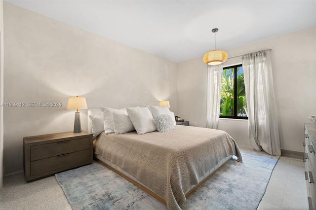 575 Hibiscus Ln, Miami, FL 33137