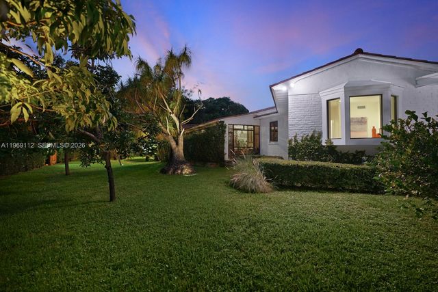 575 Hibiscus Ln, Miami, FL 33137