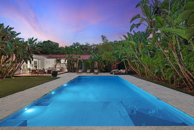 575 Hibiscus Ln, Miami, FL 33137