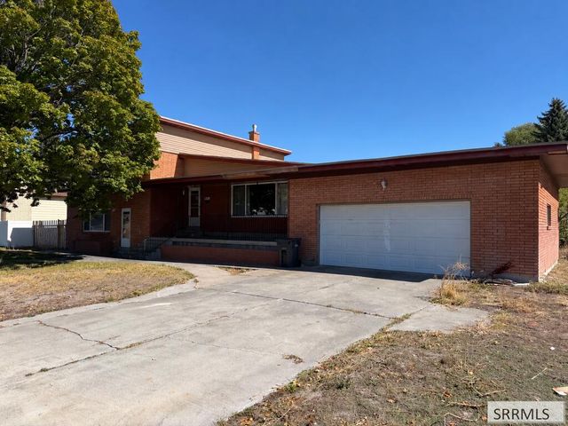 1235 Terry Drive, Idaho Falls, ID 83404