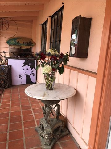 1118 15th St., Santa Monica, CA 90403