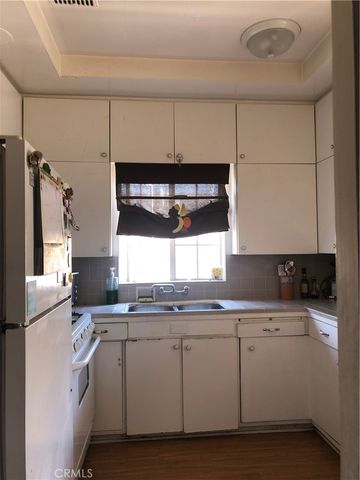 1118 15th St., Santa Monica, CA 90403