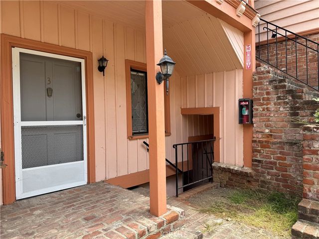 1118 15th St., Santa Monica, CA 90403