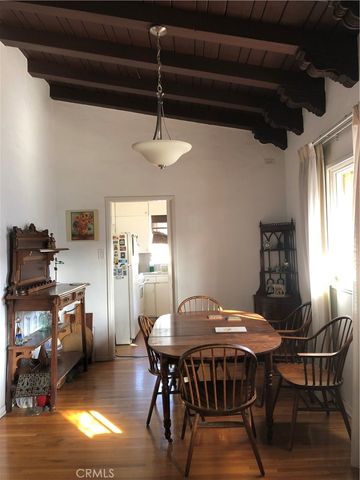 1118 15th St., Santa Monica, CA 90403