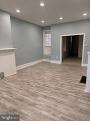 5240 LARCHWOOD AVE, Philadelphia, PA 19143