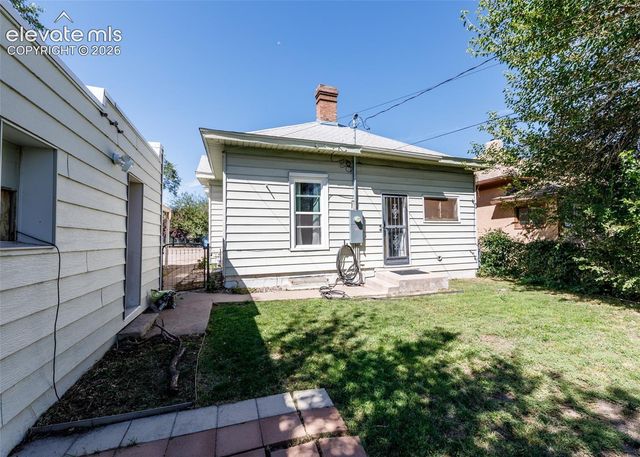 2132 E Routt Avenue, Pueblo, CO 81004