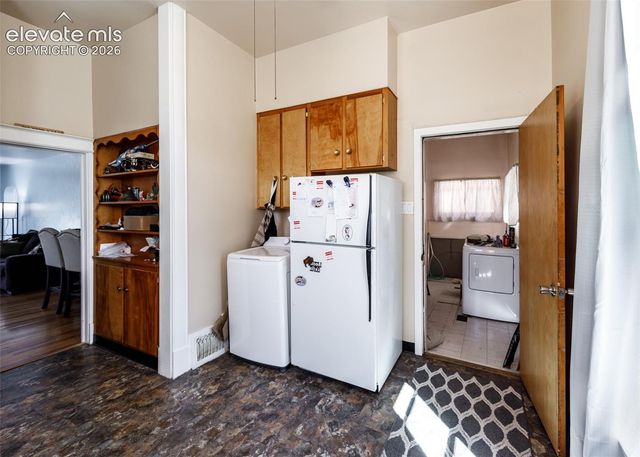 2132 E Routt Avenue, Pueblo, CO 81004