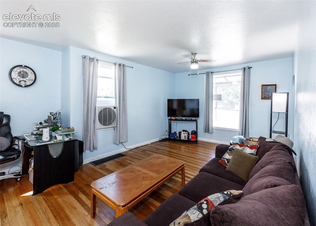 2132 E Routt Avenue, Pueblo, CO 81004 — photo 2