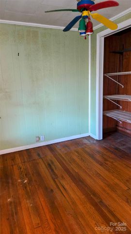 39 Henry Road, Sylva, NC 28779