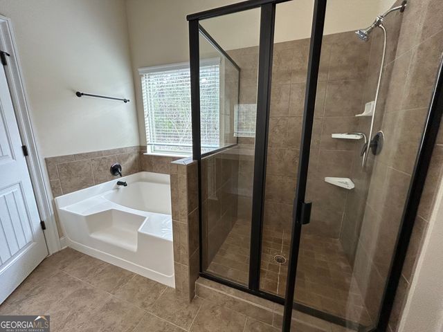 2942 Dobbs Court, Buford, GA 30519