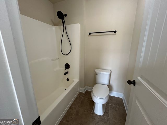 2942 Dobbs Court, Buford, GA 30519