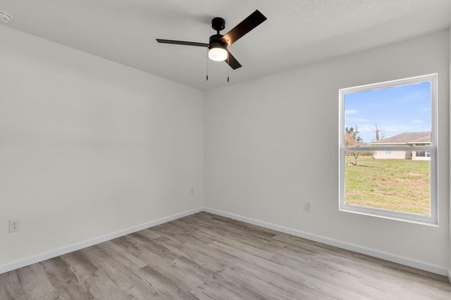 21950 SW MARINE BOULEVARD, Dunnellon, FL 34431