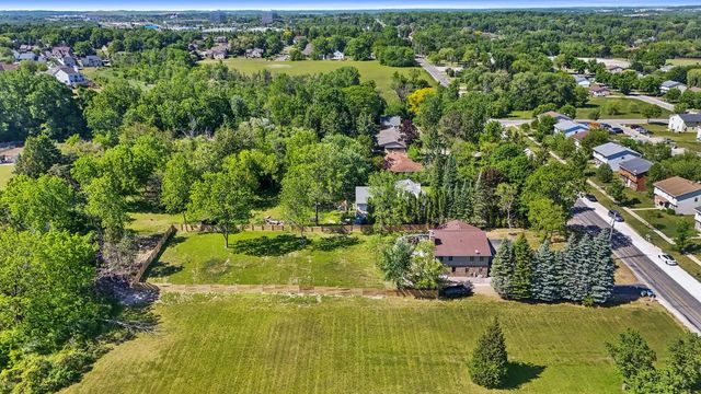 6459 N 107th STREET, Milwaukee, WI 53224