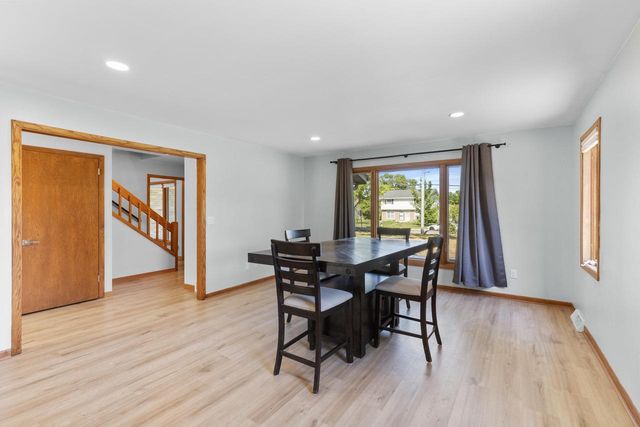 6459 N 107th STREET, Milwaukee, WI 53224
