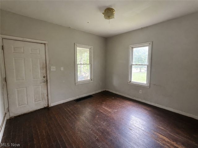 9705 Dunlap Avenue, Cleveland, OH 44105