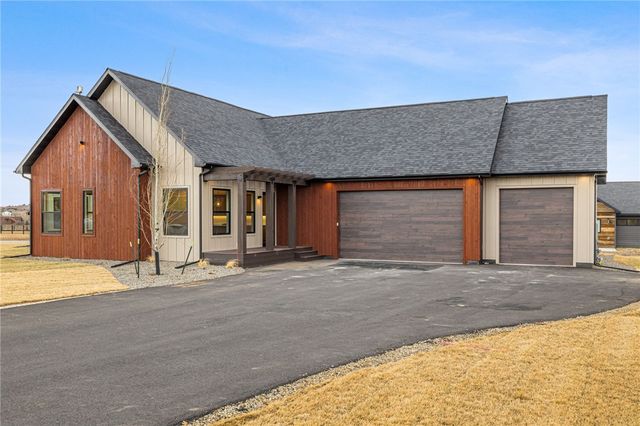 10 Starlight Drive, Red Lodge, MT 59068