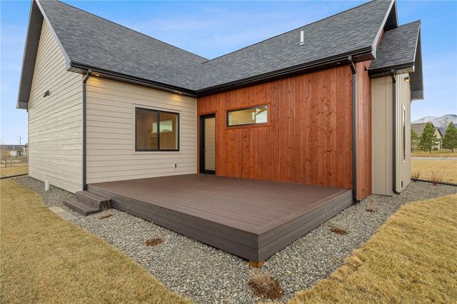 10 Starlight Drive, Red Lodge, MT 59068