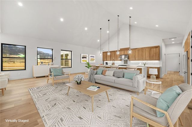 10 Starlight Drive, Red Lodge, MT 59068