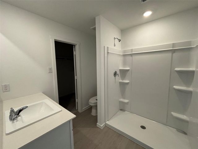 553 Falling Cave Drive, Willis, TX 77378