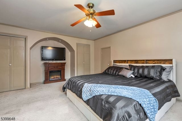 512 Township Line Rd, Hillsborough Twp., NJ 08844