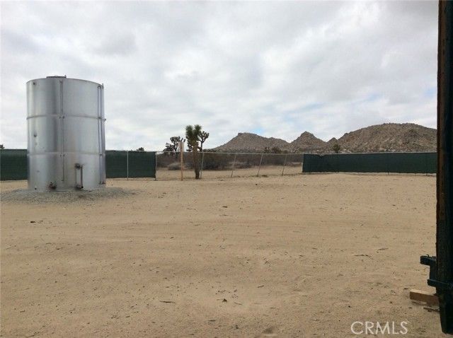 137 E Avenue N6, Palmdale, CA 93591