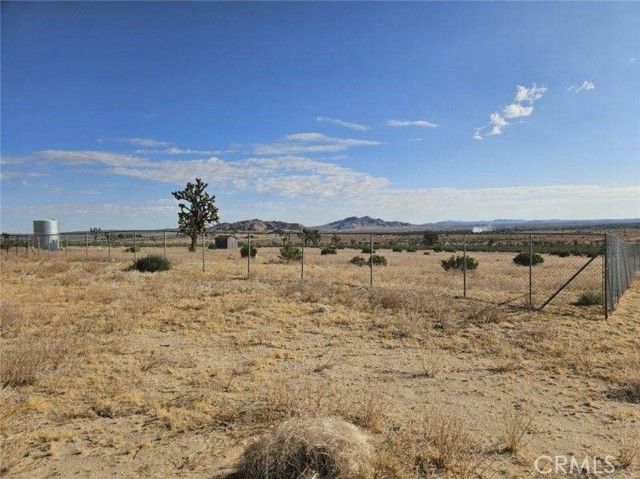 137 E Avenue N6, Palmdale, CA 93591