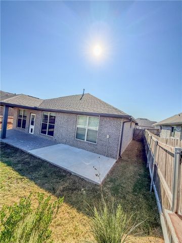 6346 Spartan Drive, College Station, TX 77845